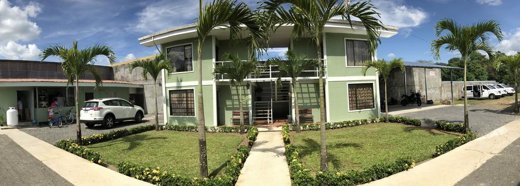 La Fortuna Backpackers Resort Kültér fotó