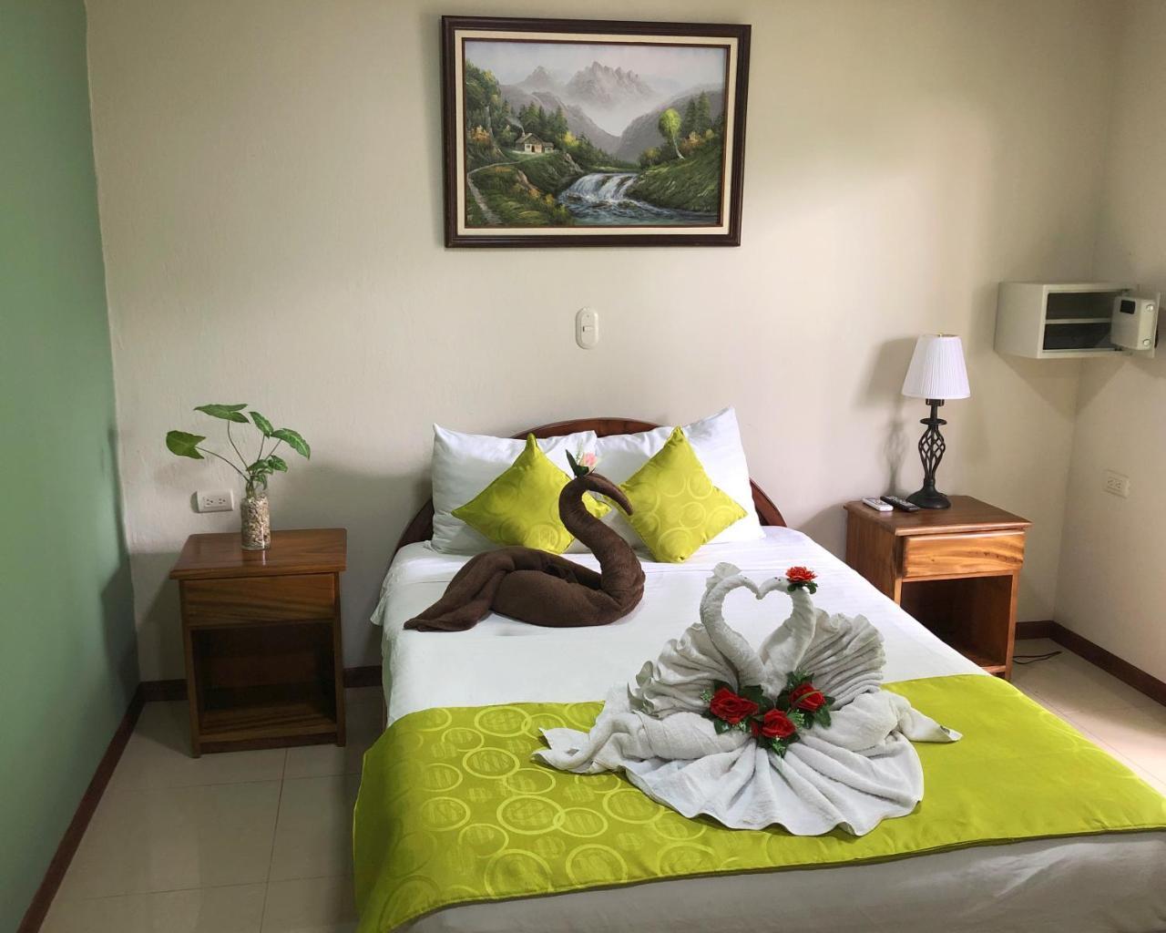 La Fortuna Backpackers Resort Kültér fotó