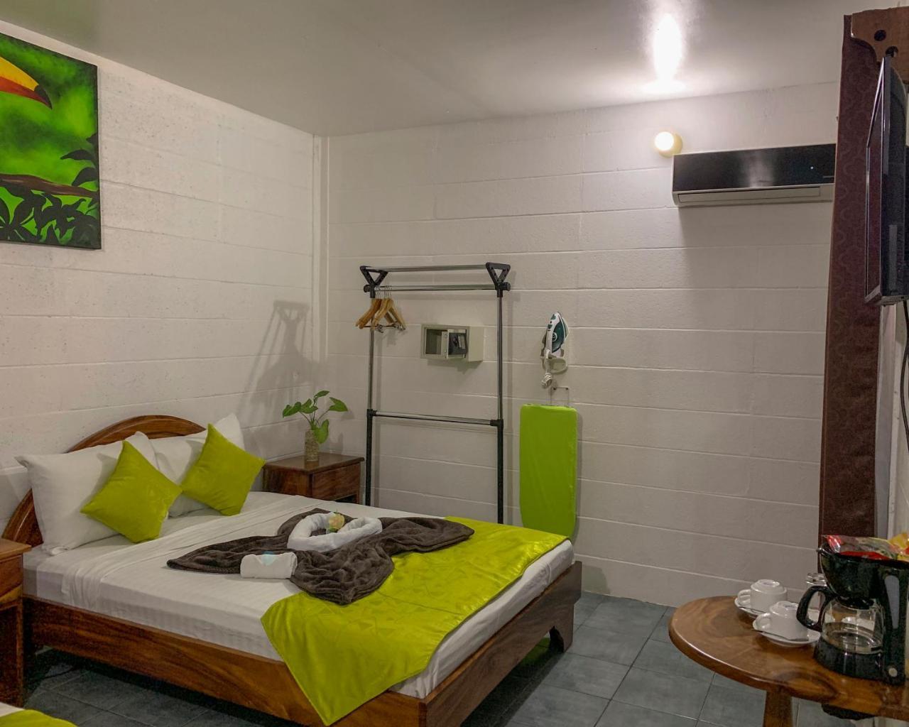 La Fortuna Backpackers Resort Kültér fotó